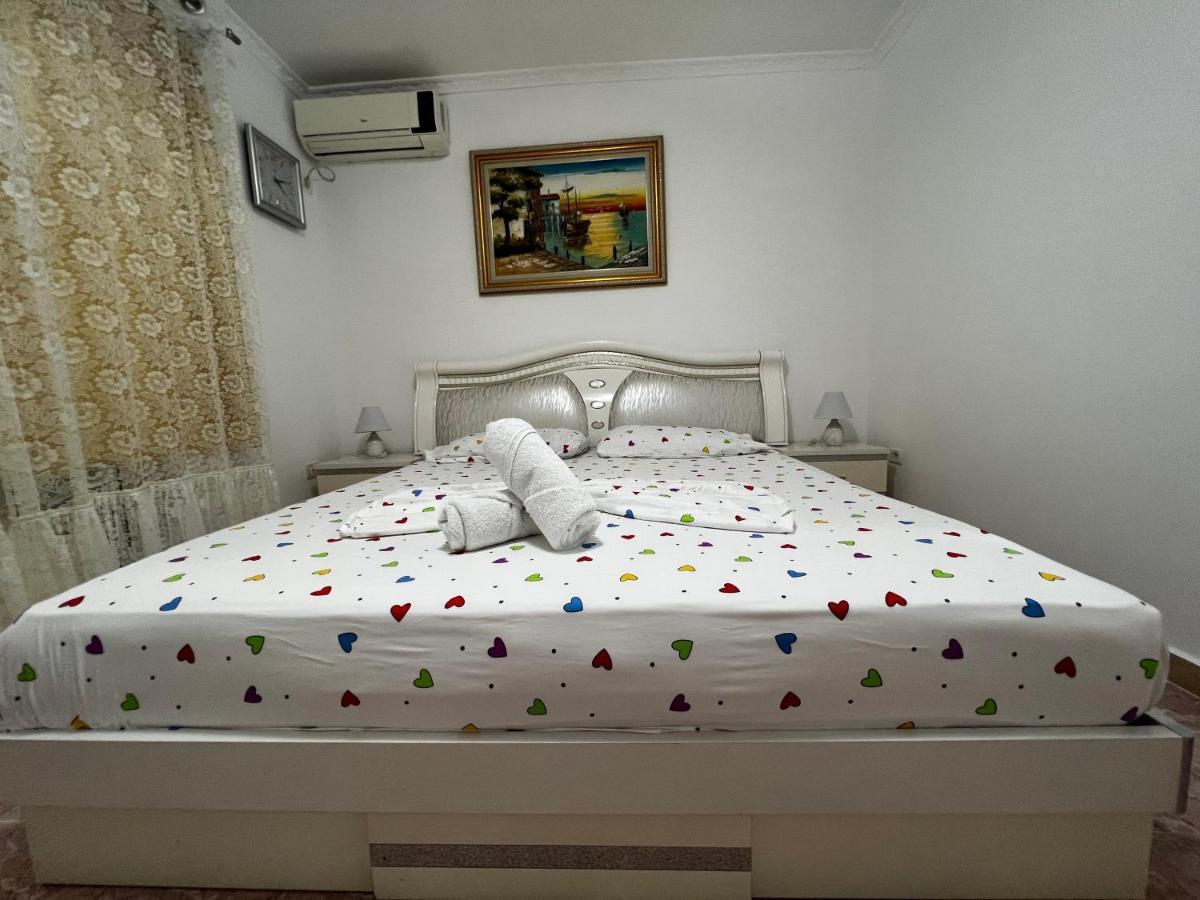 Boulevard Apartment Tiranë Ngoại thất bức ảnh