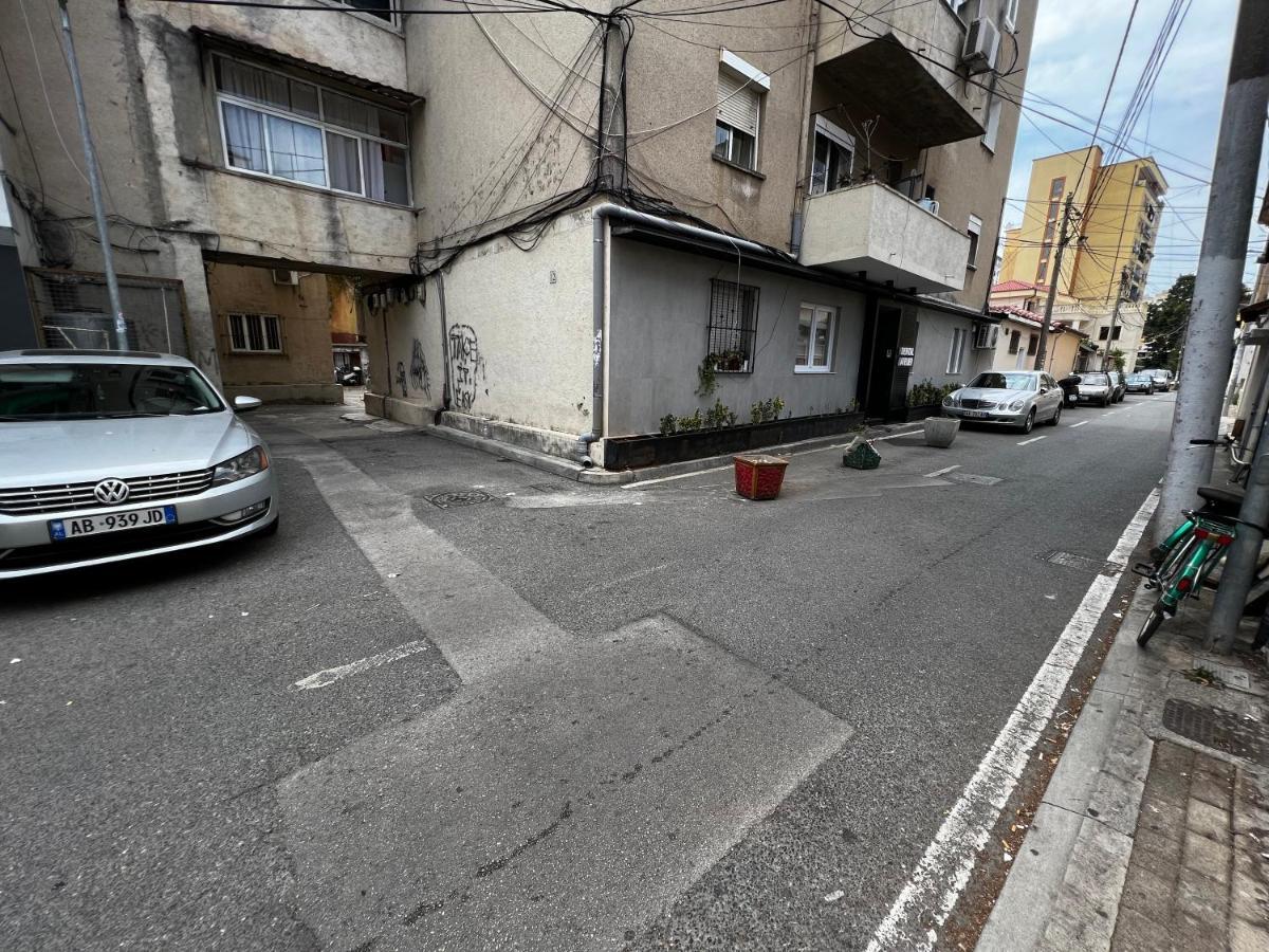 Boulevard Apartment Tiranë Ngoại thất bức ảnh