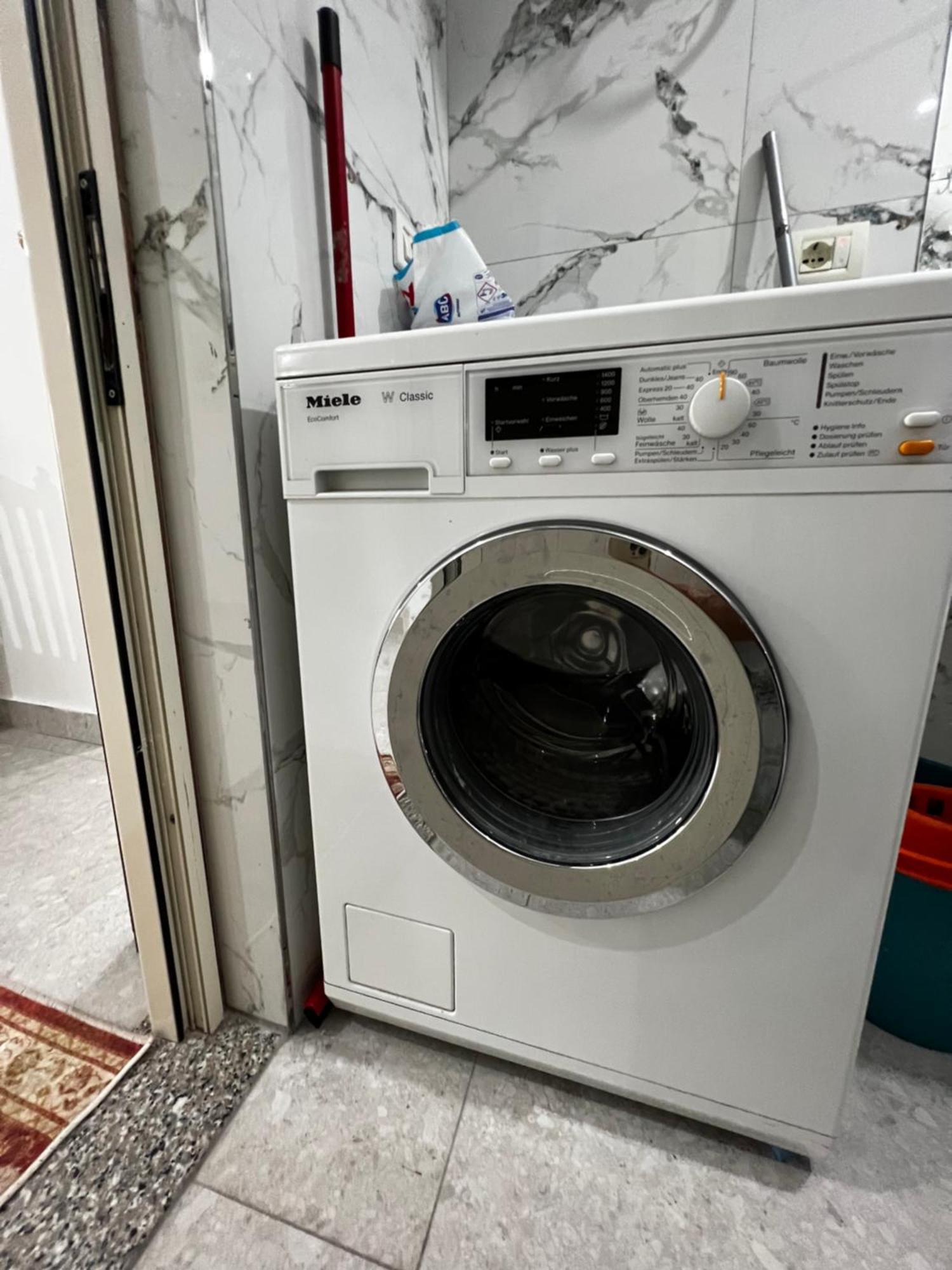 Boulevard Apartment Tiranë Ngoại thất bức ảnh