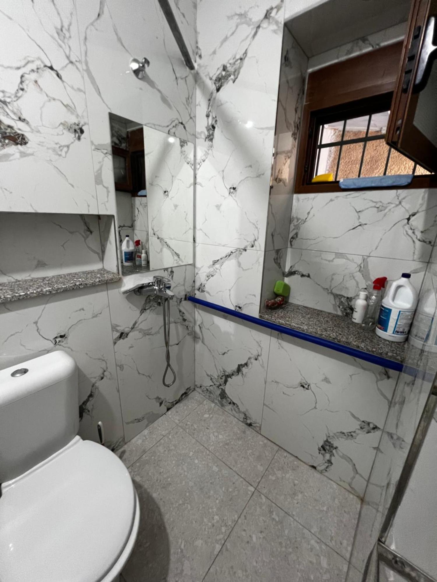 Boulevard Apartment Tiranë Ngoại thất bức ảnh