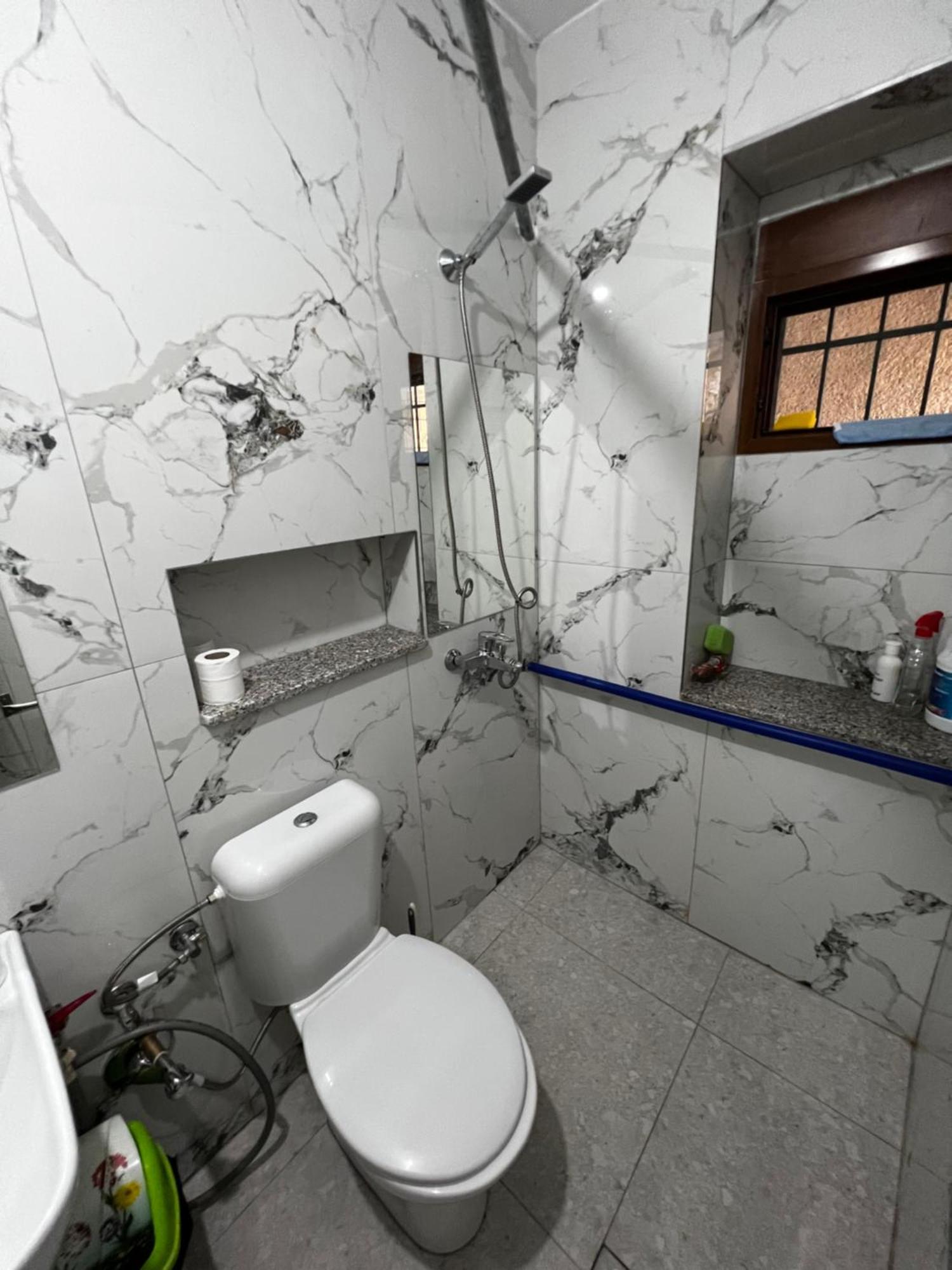 Boulevard Apartment Tiranë Ngoại thất bức ảnh